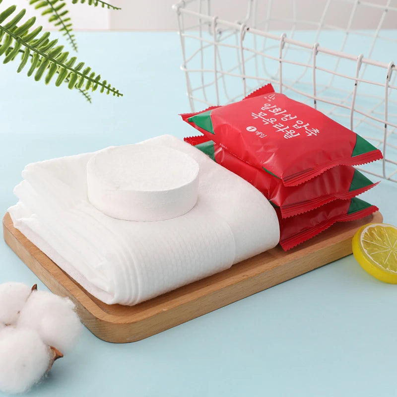 10Pcs Disposable Travel Towels Compressed Facial Wipe Portable Trip Essential Quick-Drying Towel Household Washable Wipes